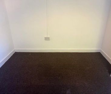 Luton Road, Dunstable - Photo 4