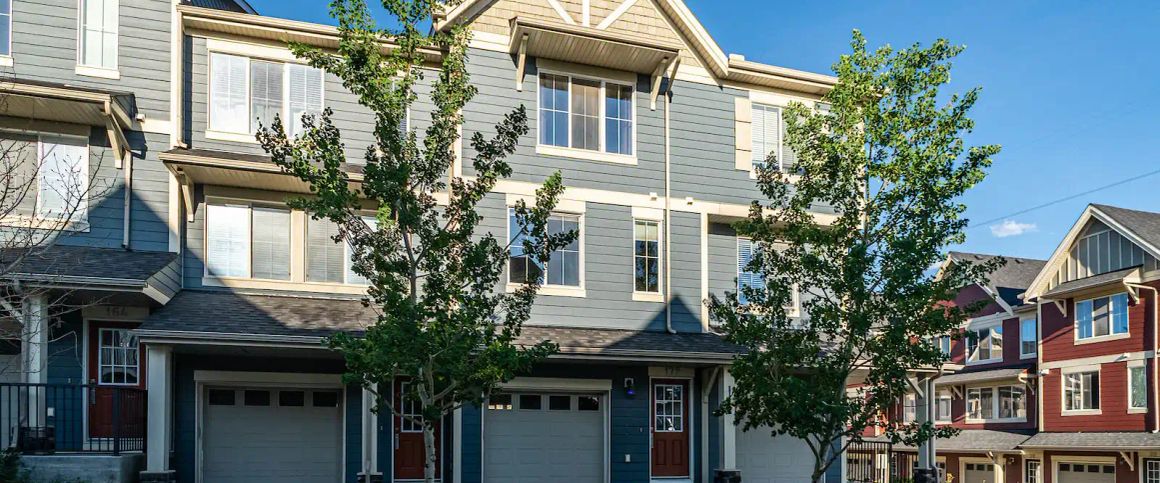 *EVANSTON* 2 BED / 2.5 BATH SPACIOUS TOWNHOUSE — 2 Bedrooms Townhouse - Photo 1