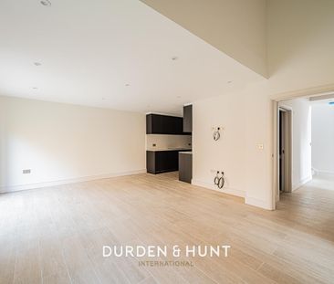 The Grain Store, Carters Green, Matching - Photo 1