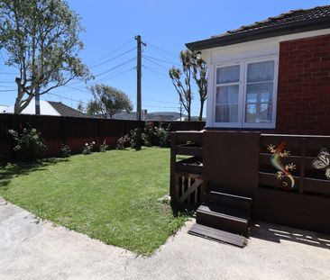 Naenae Living - Photo 2