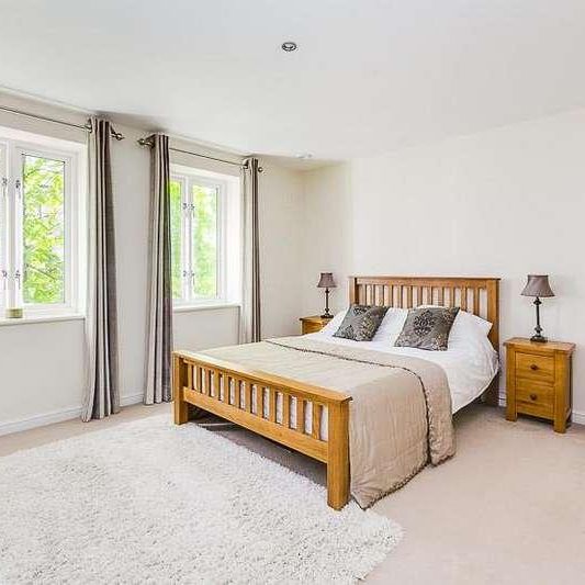 Shillingstone House, Russell Road, London, W14 - Photo 1