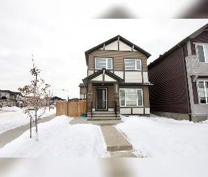 SW Edmonton 3 Bed 2.5 Bath Double Garage - Photo 6