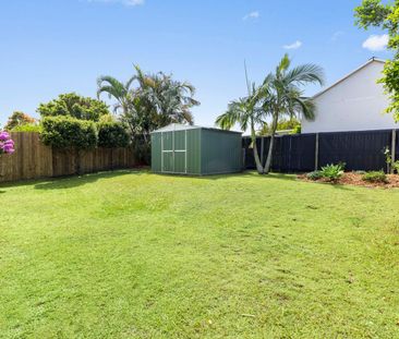 Stylish, Well-Located Family Home in a Sought-After Pocket - Photo 6