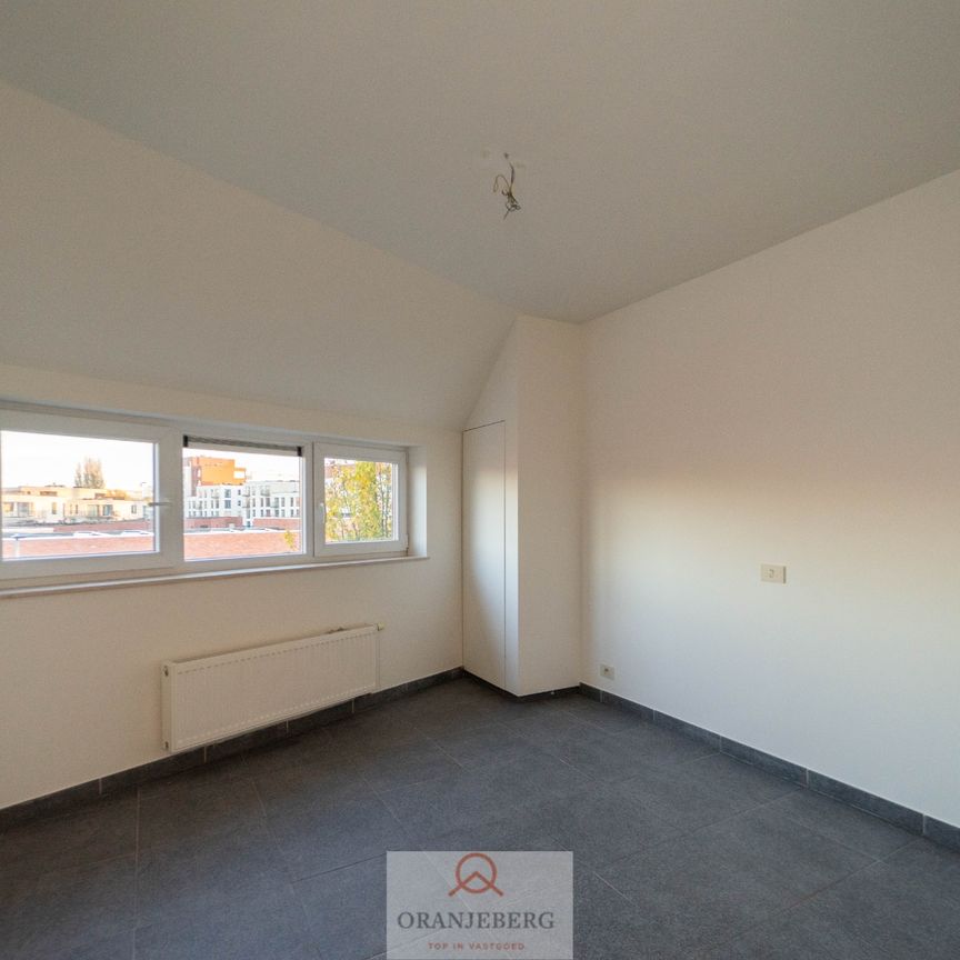Gerenoveerd 2-slpk appartement op de 3de verdieping - Photo 1