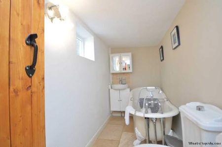 2 bedroom property to rent in Newport Pagnell - Photo 2