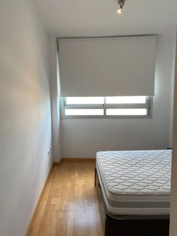 Piso de alquiler en Hermanos Machado, Sant Llorenç - Zona Alfahuir - Foto 3