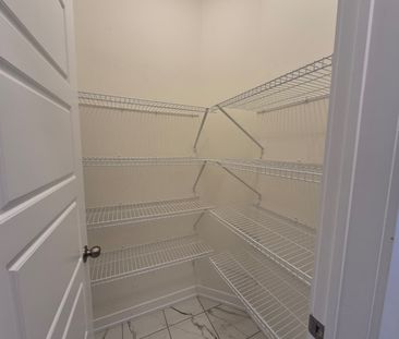 For Lease - 22 Monteith Drive, Brantford, Ontario - Photo 6