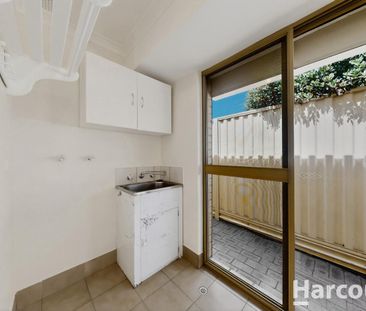 Modern Living in Balcatta - Photo 6