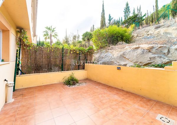 Stunning Semi-detached house with sea views in Calpe