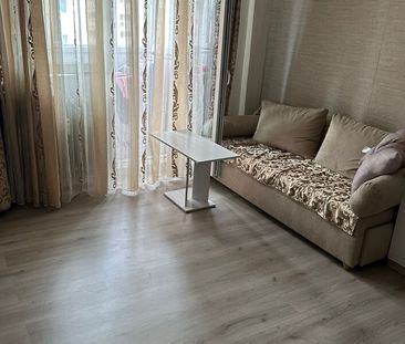 Costin Georgian, Vergului 1 camera in apartament - Photo 5