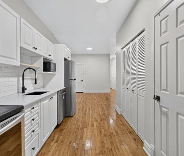 5208 Avenue des Érables apartment — Montréal, QC (1-Bedroom) - 1 Bedroom - Photo 1