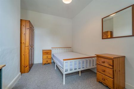 4 bedroom house to rent - Photo 3