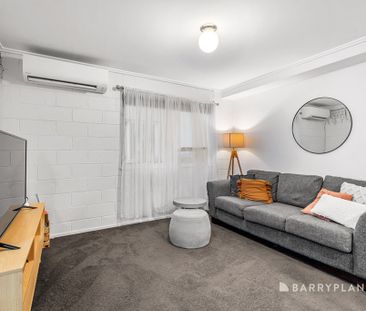 Malvern Terrace Apartment - Photo 2