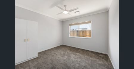 Serenity, Space & Your Own Sparkling Pool - Photo 3