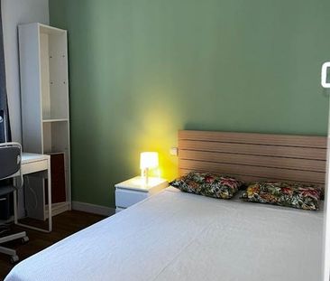 Calle Roma, Madrid, Community of Madrid 28028 - Photo 6