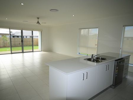 12 Winpara Drive - Photo 2