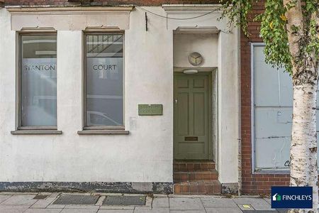 Stanton Court, Princes Avenue, Finchley Central, N3 - Photo 2
