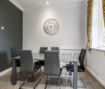 3 bedroom semi-detached house to rent - Photo 4