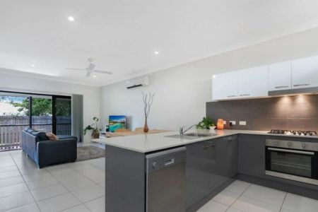 Modern Living in the Heart of Brighton - Photo 5