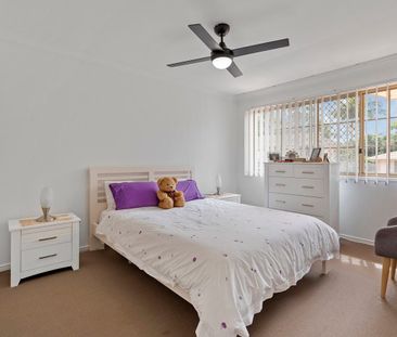 Tidy and spacious townhouse - Photo 3