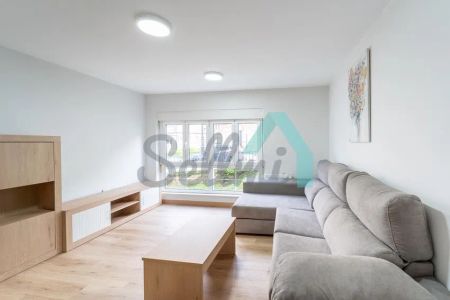 Alquiler de piso en Calle Velasquita Giráldez - Photo 5