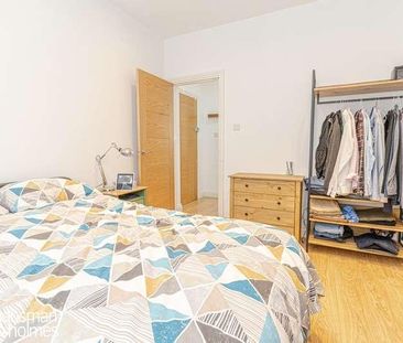 Finchley Road, Golders Green, NW11 - Photo 6