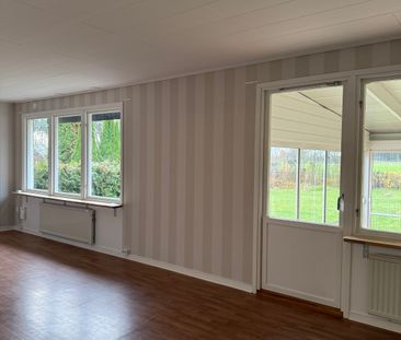 Ängvägen, Åsbro - Foto 4