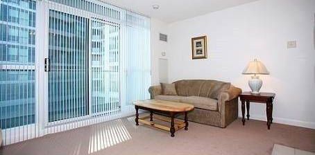 harbourfront living on a budget spacious studio incredible amenities - Photo 2