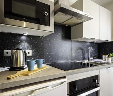 Studio to rent - Photo 3