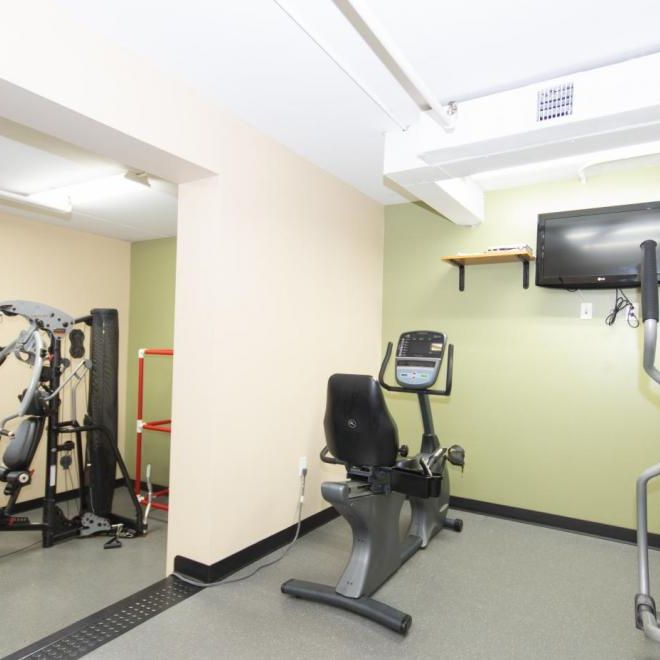 Forest Hill Towers - Photo 1