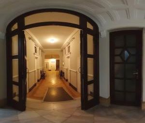 Stunning Penthouse for Rent on Gran Vía Fernando el Católico in Val... - Photo 5