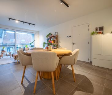 DEINZE - Prachtig nieuwbouwapp. met 2 SLPK, terras én parkeerplaats - Foto 6