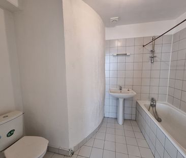 Location Appartement 1 pièce 27m² - Photo 3