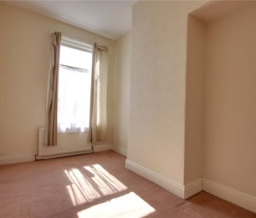 2 bed terraced house to rent in Aire Street, Middlesbrough, TS1 - Photo 4
