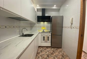 APARTMENT FOR RENT 100 METERS FROM THE BEACH IN TORREVIEJA - ALICANTE PROVINCE