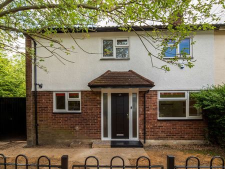 Great double room available WD25 Room 4 - Photo 3