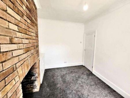 Mayfield Road, Gosport, PO12 - Photo 4