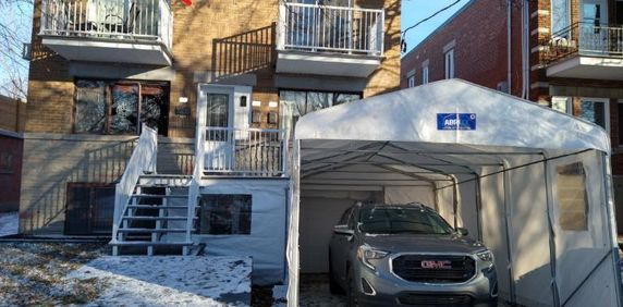 3 1/2 - Montréal - 970 $/mois - Photo 2