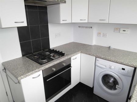 2 bedroom apartment to rent - Photo 5