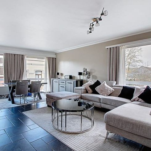 Appartement te huur - Photo 1