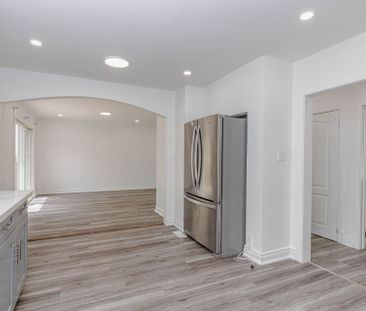 For Lease - 248 Felan Avenue, Oakville, Ontario - Photo 3