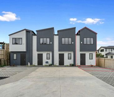 Modern Corner Townhouse in the Heart of Howick - Photo 1