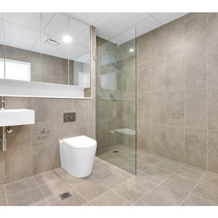 Affordable housing studio apartment - Photo 4