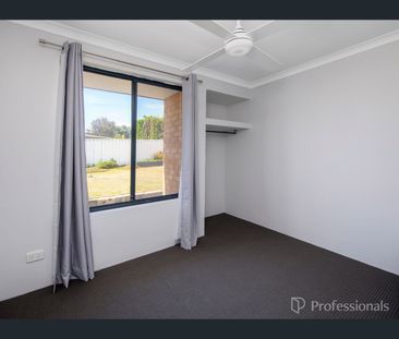 6 Buffett Ramble, Quinns Rocks, WA 6030 - Photo 6