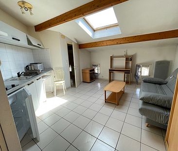 Location appartement 1 pièce, 16.93m², Castelnaudary - Photo 2