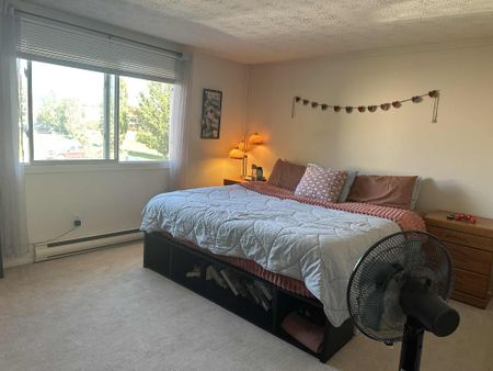 For Lease - 755 Walsh Street Unit# 24, Kincardine, Ontario - Photo 2