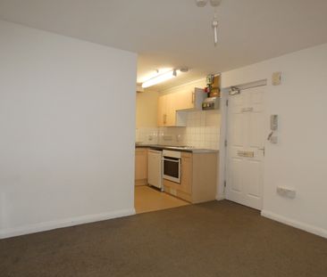 studio to rent London Road, Portsmouth, PO2 - Photo 1