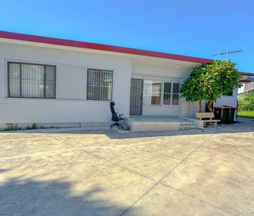 BIG HOUSE FOR YOUR FAMILY - Photo 2