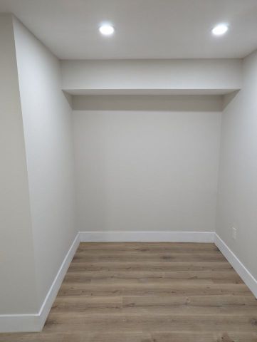 For Lease - 72 Beland Avenue Unit# Bsmt, Hamilton, Ontario - Photo 2