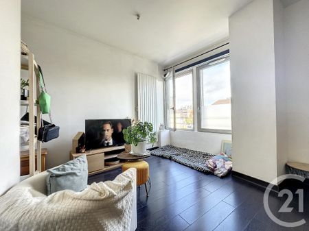 Location Appartement 1 pièce 36m² TROYES 10000 - Photo 2